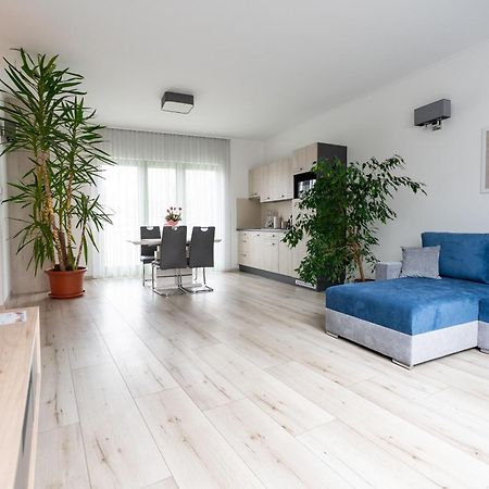 Jokai Apartman Dunafoldvar Eksteriør bilde
