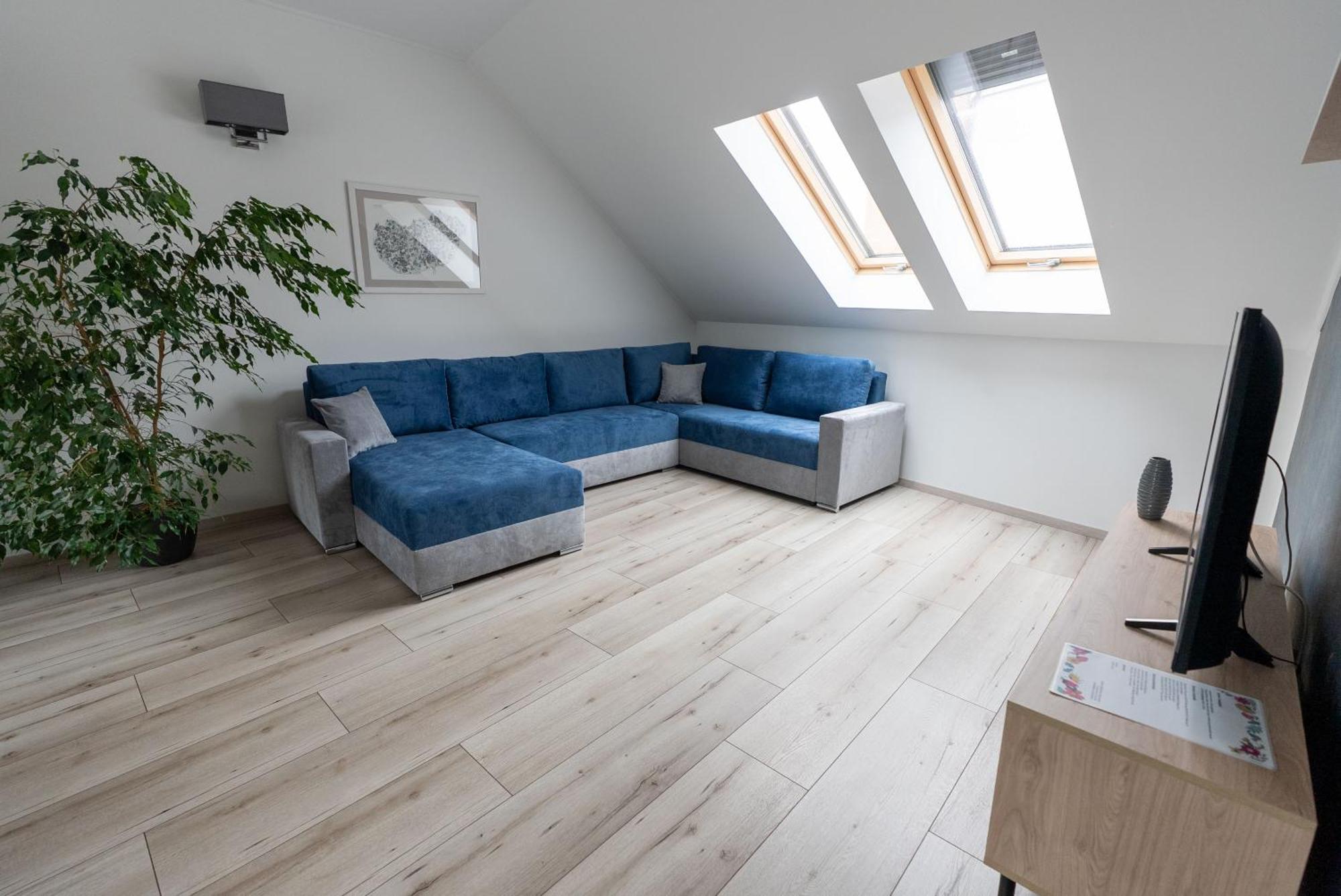 Jokai Apartman Dunafoldvar Eksteriør bilde